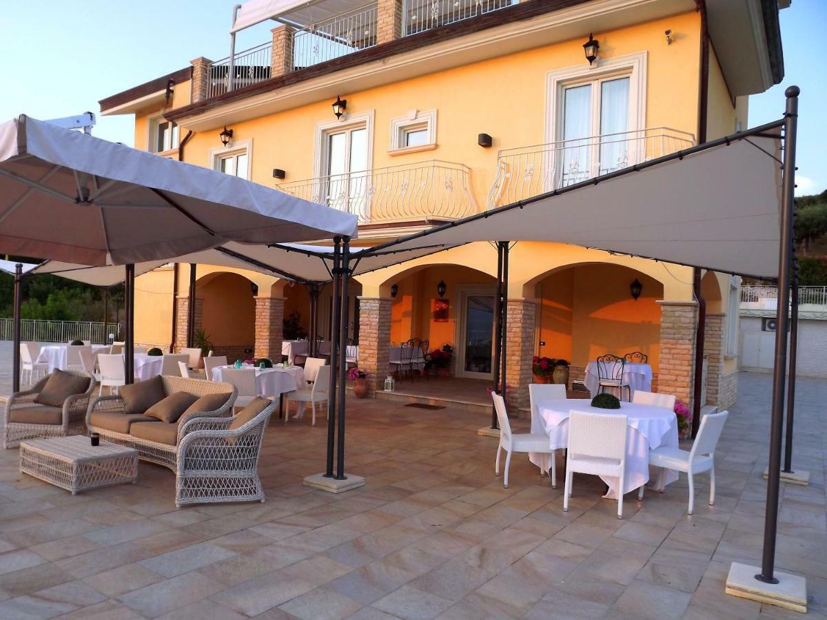 Villa Marchesa Castelnuovo Cilento Exterior photo